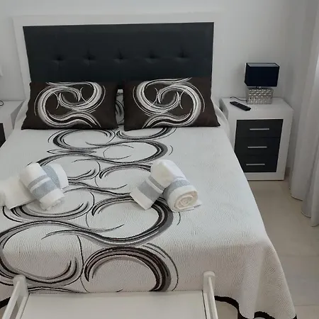 Habitación en casa particular ático Con Gran Terraza Por