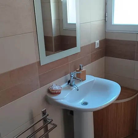 ático Con Gran Terraza Por Habitación en casa particular Dénia