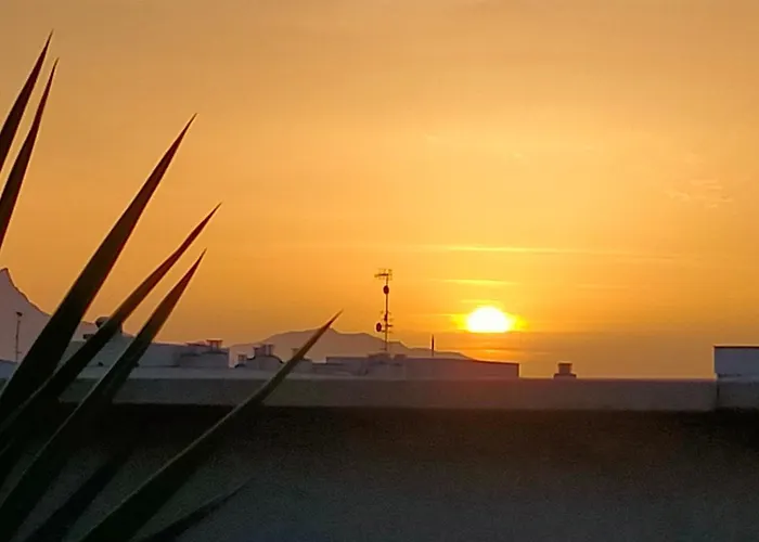 Atico Duplex Con Gran Terraza Por * Denia