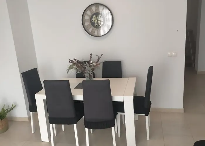 בית אירוח Atico Duplex Con Gran Terraza Por דניה